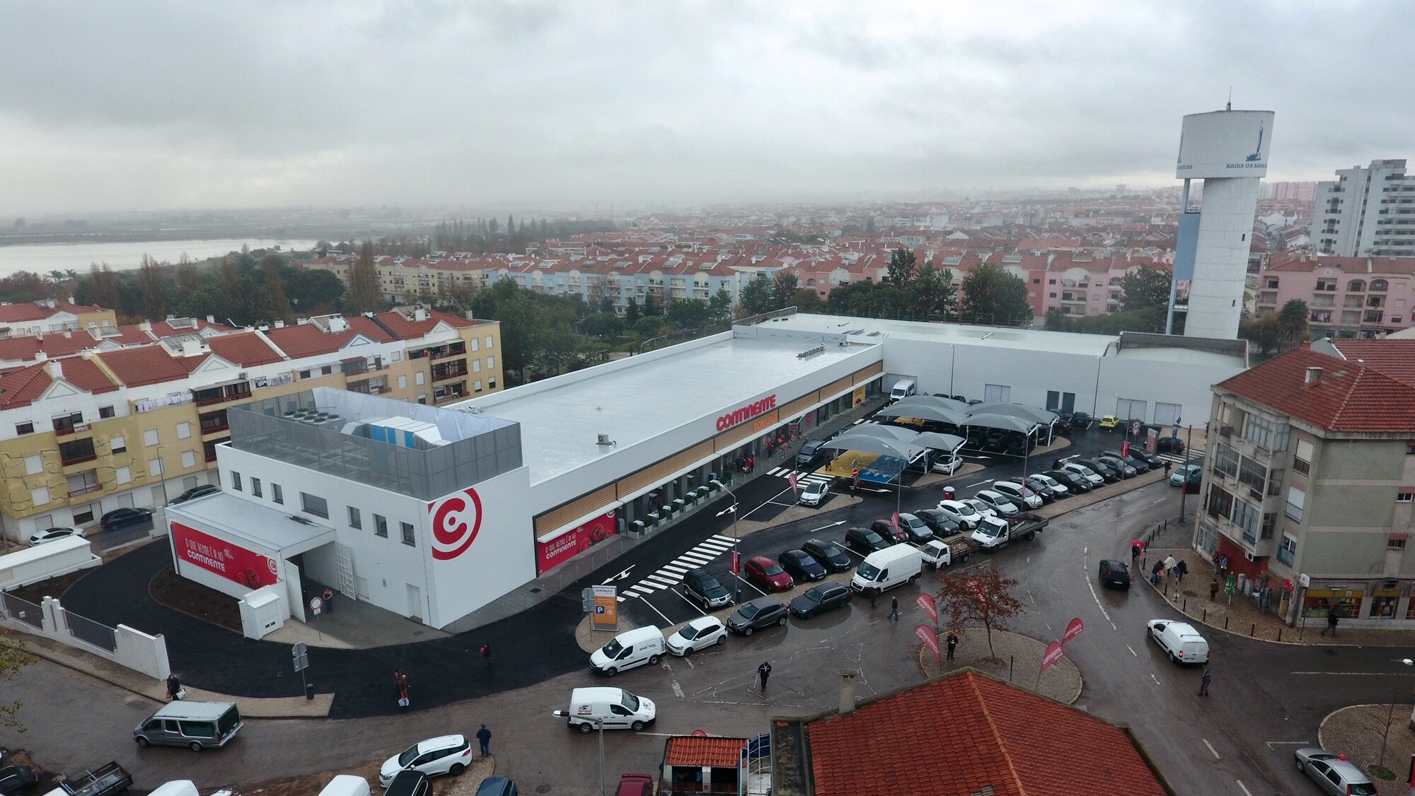 Continente Bom Dia Baixa da Banheira 2