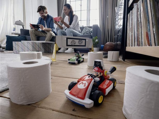 Revue de Mario Kart Live Home Circuit : Transformez votre maison en un hippodrome fou de la vie réelle