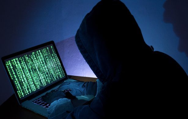 Avís del carregador d'iPhone fals: el cable piratejat permet als ciberdelinqüents segrestar el vostre ordinador