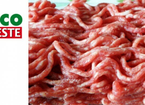 Deco chumba qualidade da carne picada em talhos do distrito de Setúbal