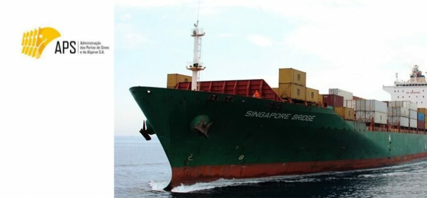 Porto de Sines recebeu o navio Singapore Bridge
