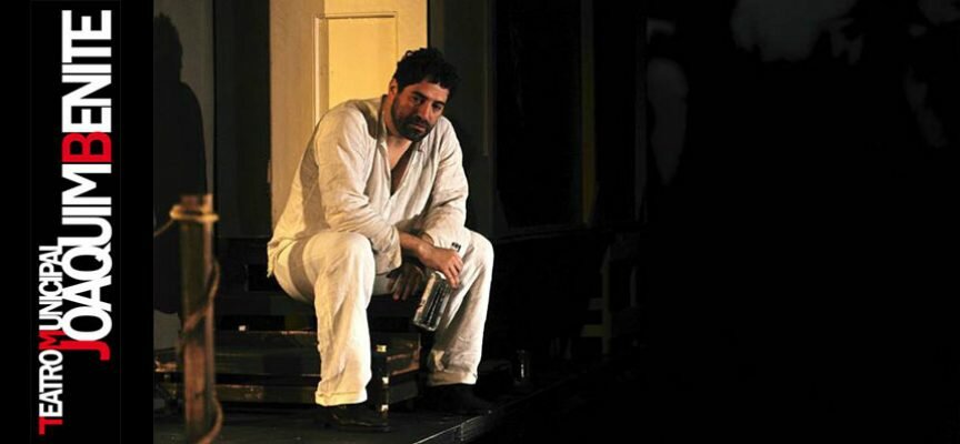 Nuno Lopes em “A noite da iguana”, de Tennessee Williams é umas peças que os Artistas Unidos trazem ao Teatro Municipal Joaquim Benite