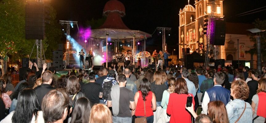 As Festas Populares de S. Pedro, no Montijo, arrancaram ontem