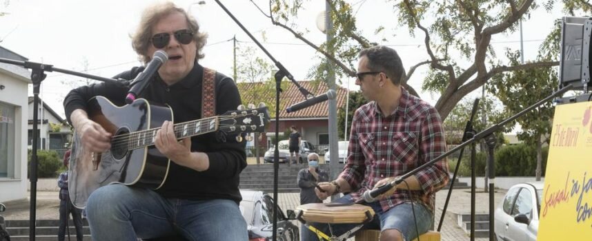 À Janela com Abril – Seixal leva música e teatro às casas dos munícipes