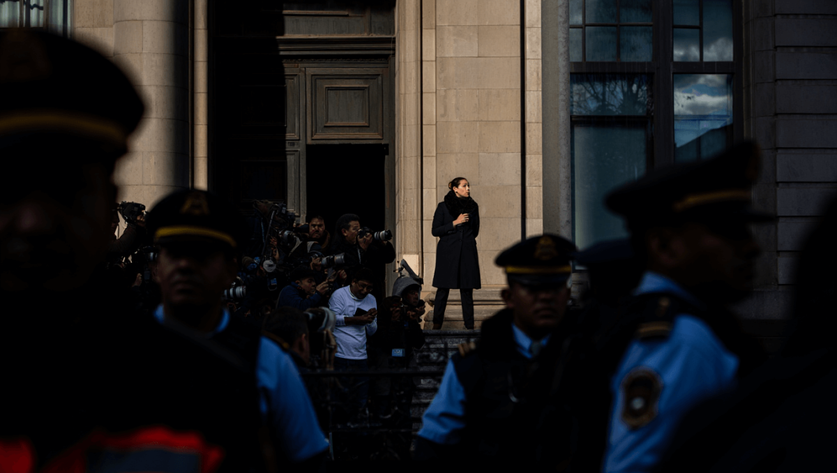 Atrasado, “1984” chega em 2026