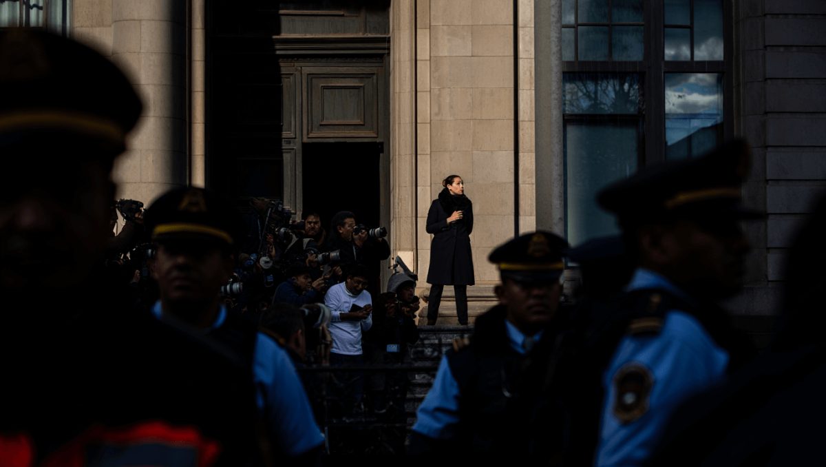 Atrasado, “1984” chega em 2026