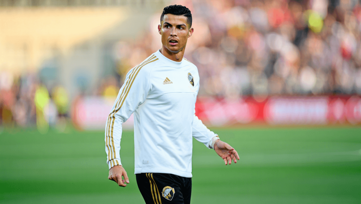 Cristiano Ronaldo farta-se, desabafa em português e oferece... cavalitas