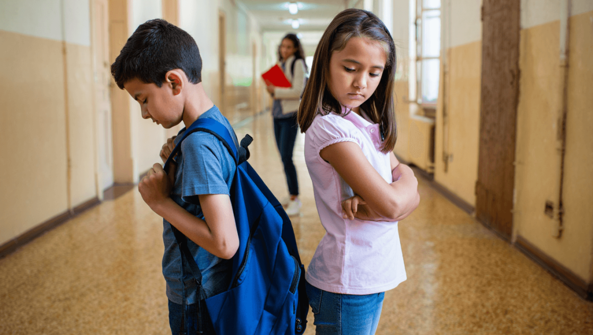 
                                Divórcio dos pais e dificuldades na escola associados a níveis elevados de stress em crianças e adolescentes
                            