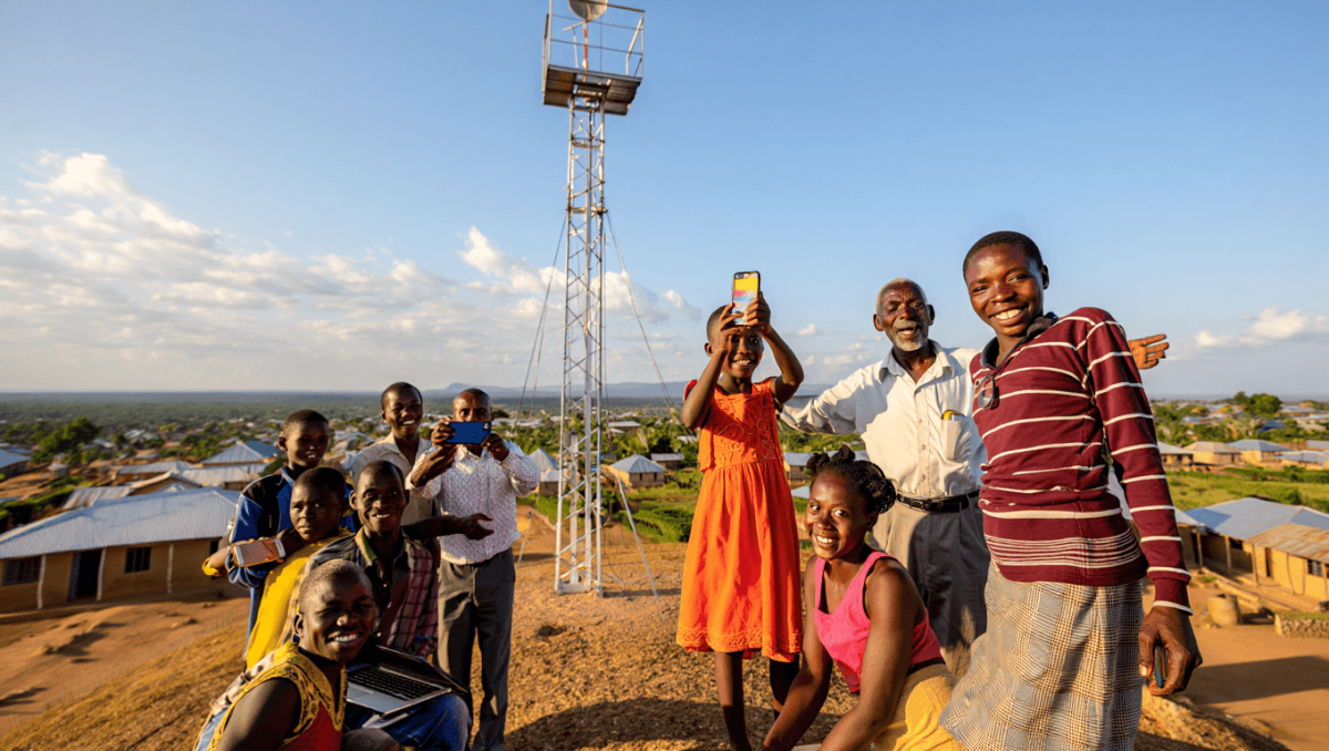 Moçambique quer instalar Internet em 301 localidades rurais