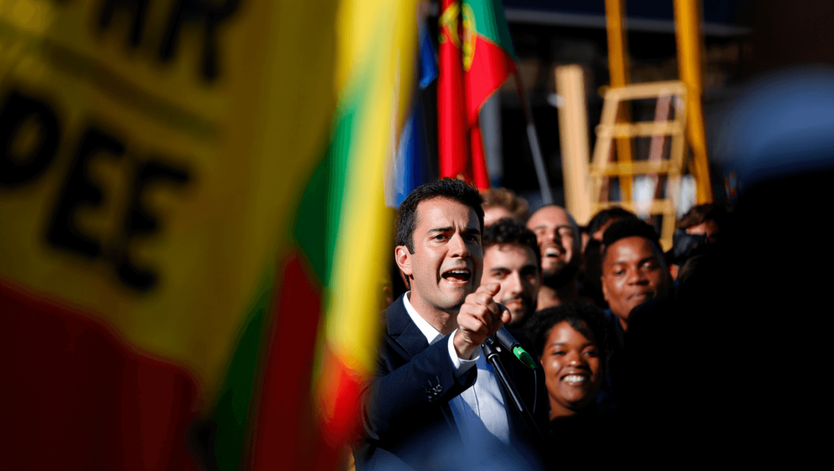 Jorge Pinto satisfeito por "furar barreiras" e ser "a única nova voz nestas eleições"