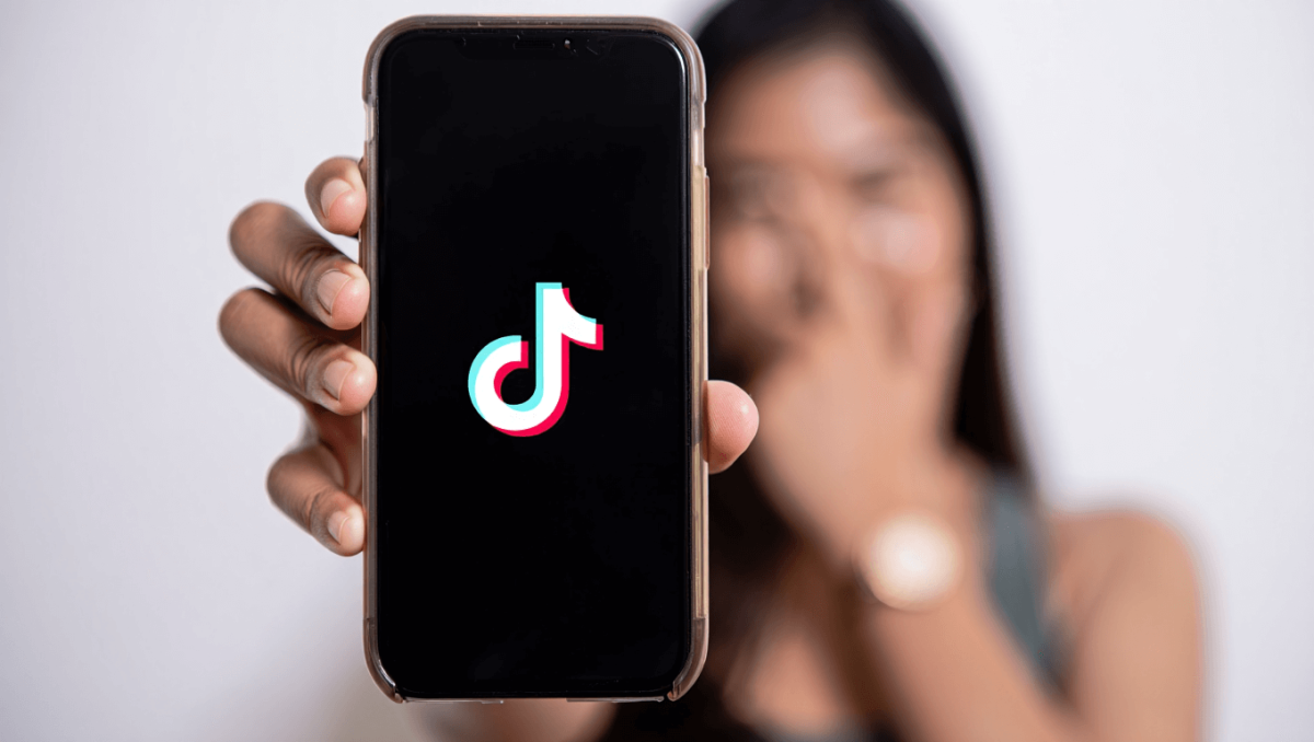 TikTok chega a acordo em processo sobre dependência das redes sociais