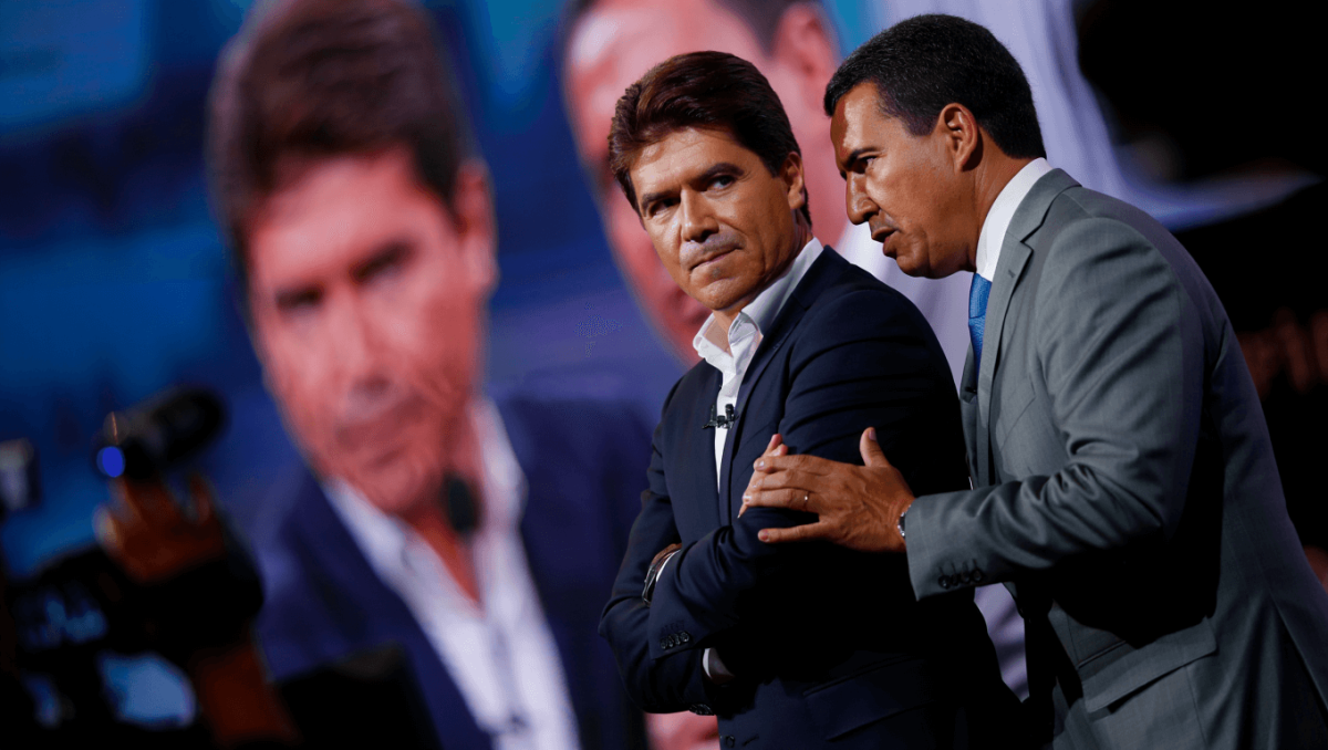 “Os algoritmos das redes sociais premeiam regularidade, constância e ritmo”: Ventura já o faz há anos, Seguro apanha o comboio em andamento