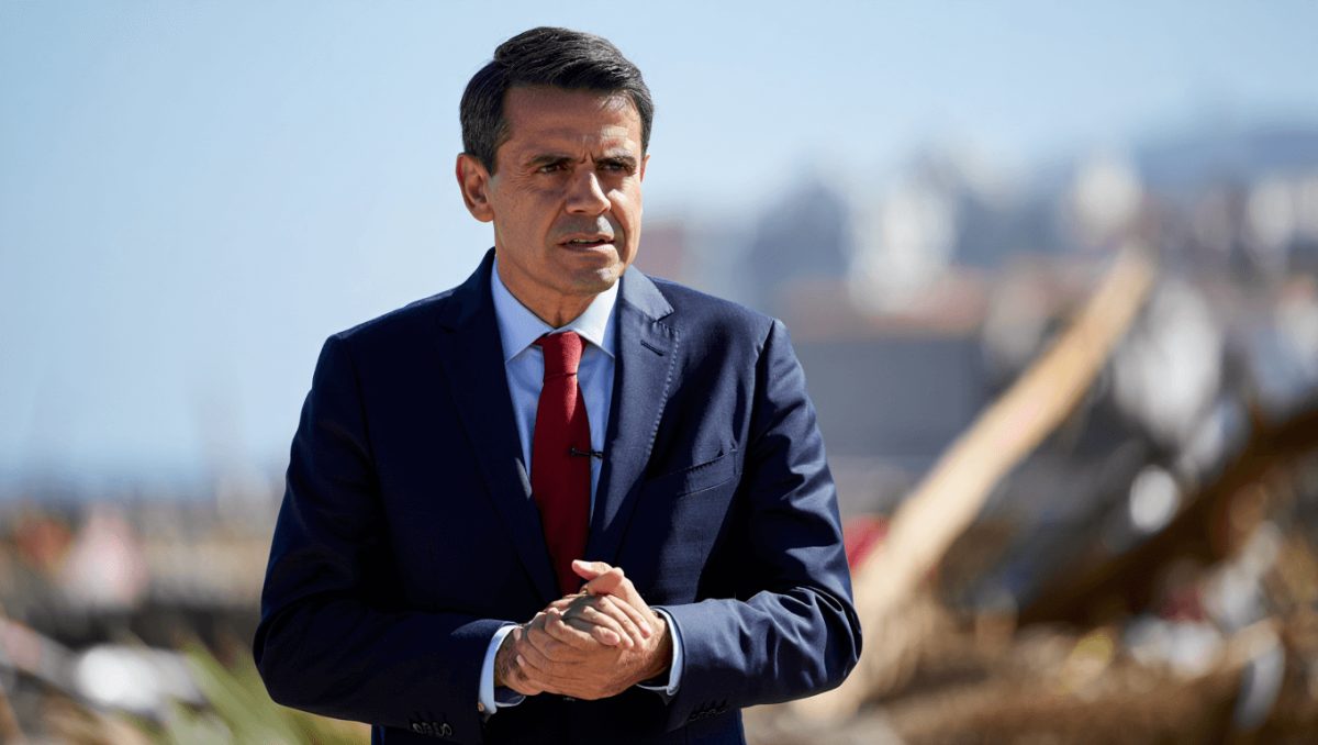 “Espero nunca usar a bomba atómica”: Seguro promete estabilidade e apela à mobilização para defender “chão comum” da democracia