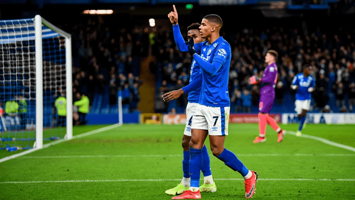 És tu, Vitinha? Mateus Mide estreou-se a marcar e festejou desta forma