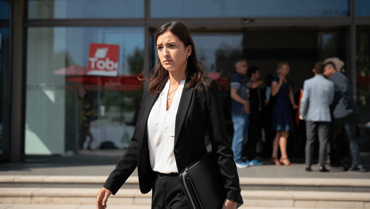 Como o Chega usa as mulheres contra a igualdade