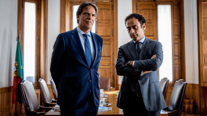 Montenegro e Carneiro reuniram-se para debater órgãos externos do Parlamento: “conversa franca mas não conclusiva”, diz líder do PS