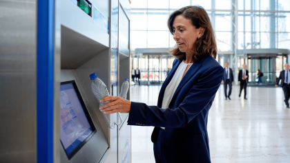 Já é possível devolver garrafas e receber 10 cêntimos