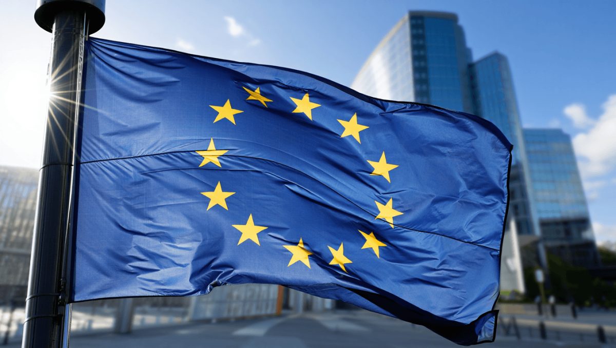 A Europa acorda e descobre que está no meio de duas guerras