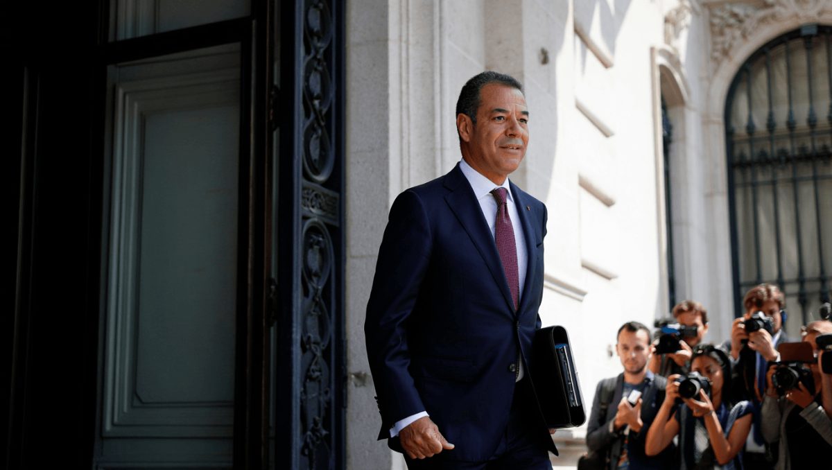 Pedro Nuno Santos volta ao lugar de deputado