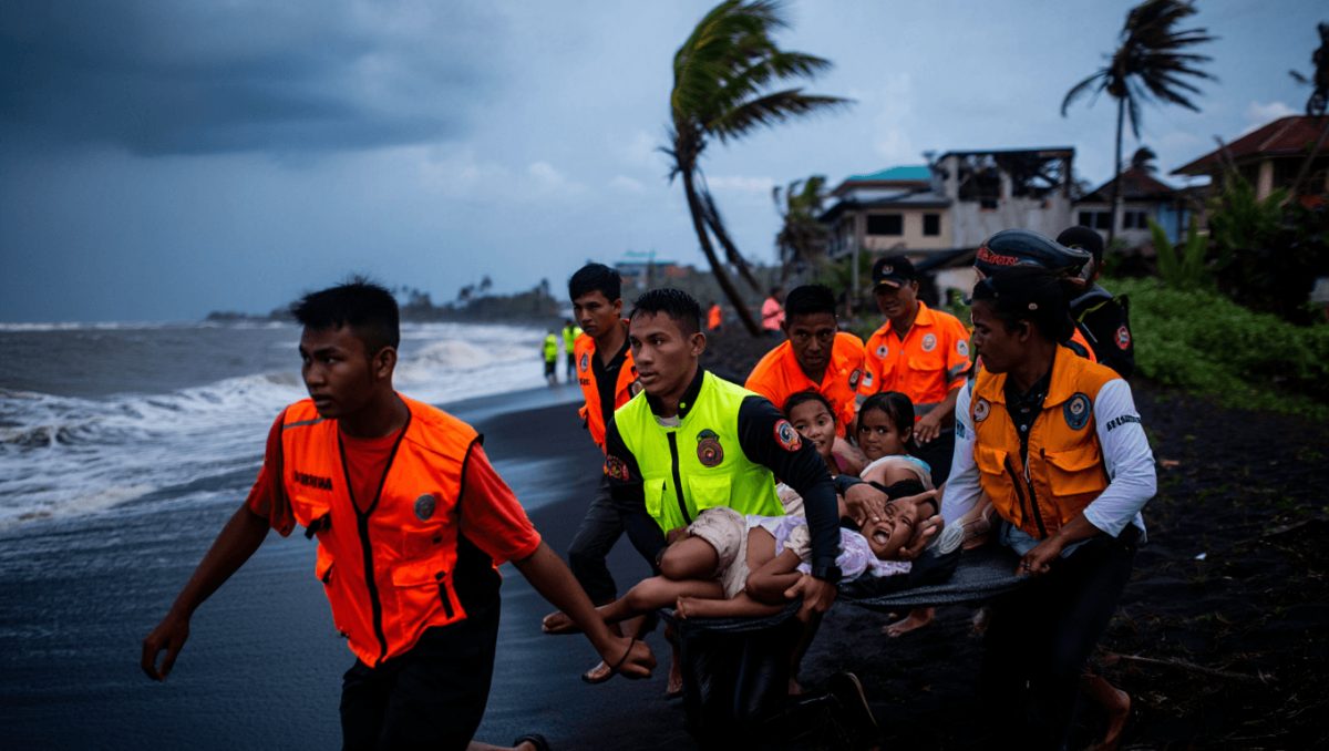 1h. Sismo de 7.4 registado na Indonésia. Perigo de tsunami