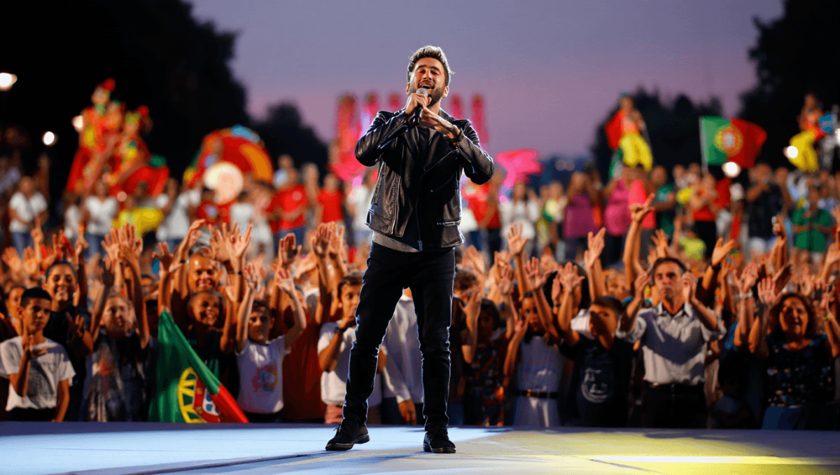 25 de Abril no Barreiro: Ivandro em concerto, desfiles e oficinas animam a cidade