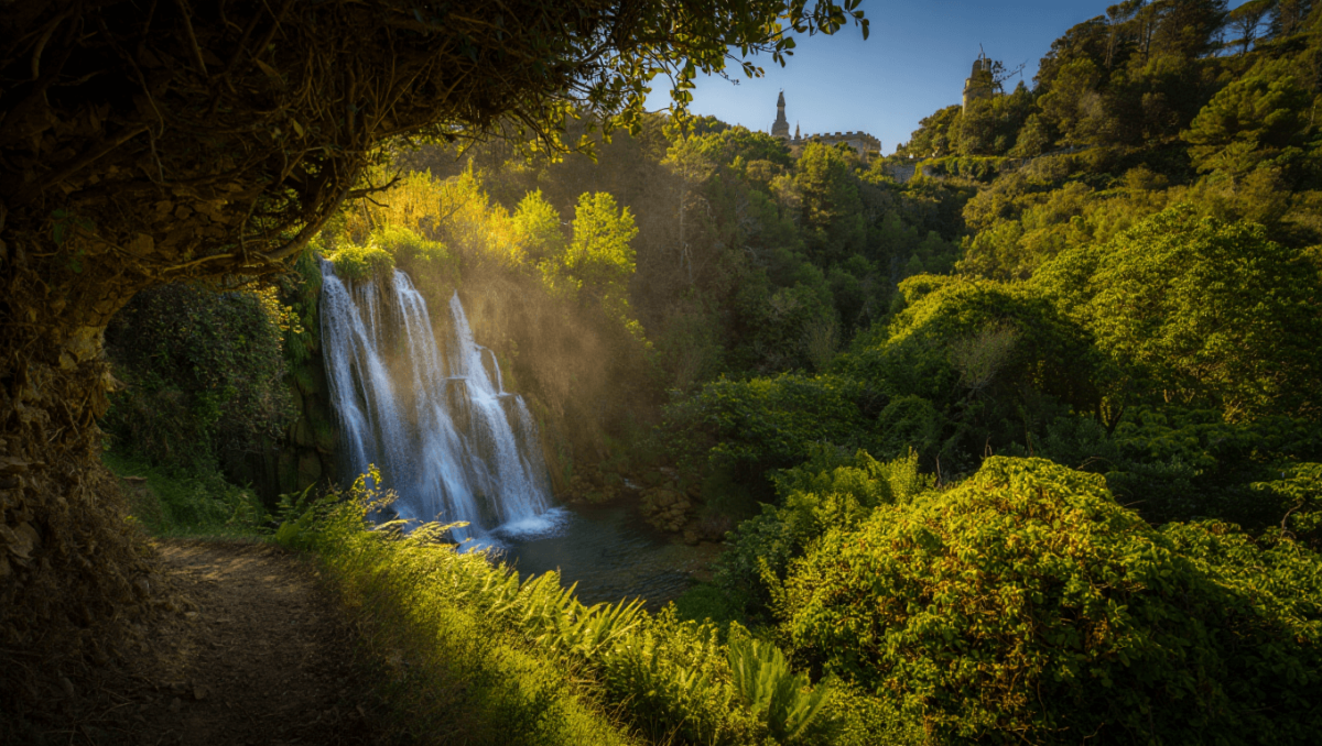 Cascata a 30 minutos de Lisboa usada em novela: descubra trilho acessível