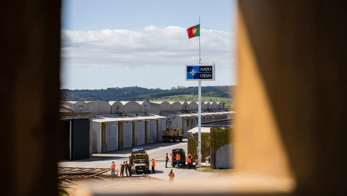 Ministro da Defesa pede parecer à PGR sobre construções ilegais junto a depósito de munições da NATO