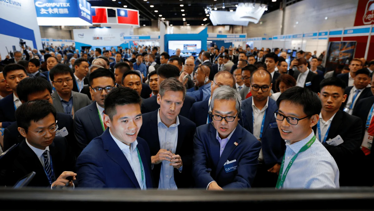 Gigantes tecnológicos reúnem-se em Taiwan em plena corrida à IA