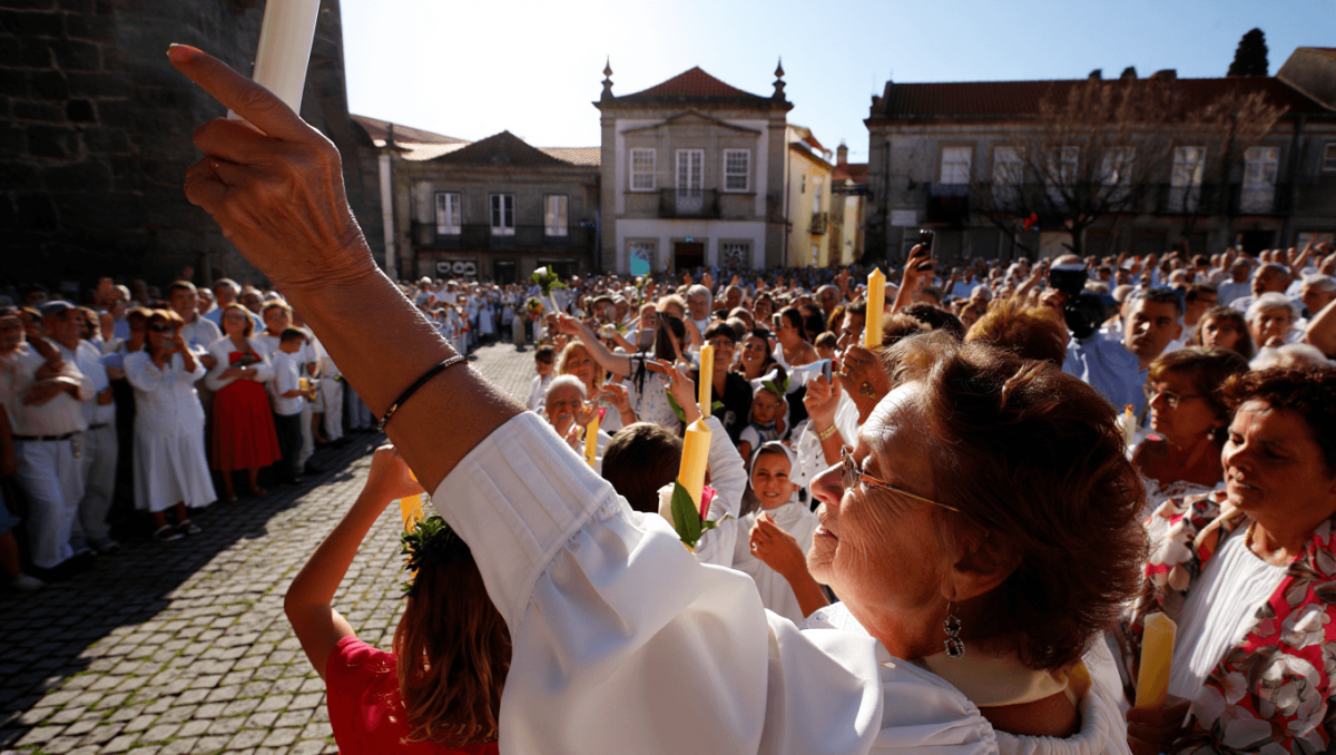 Monsanto celebrou quatro dias de festa em honra do Divino Espírito Santo