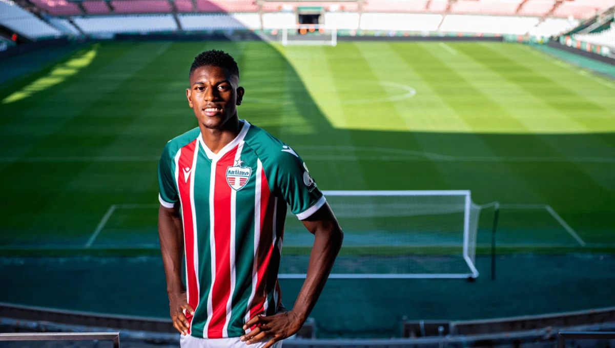 Oficial: Limbombe assina pelo Marítimo por duas temporadas