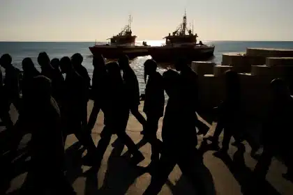 Ceuta coloca Sánchez na corda bamba: governo enfrenta crise decisiva