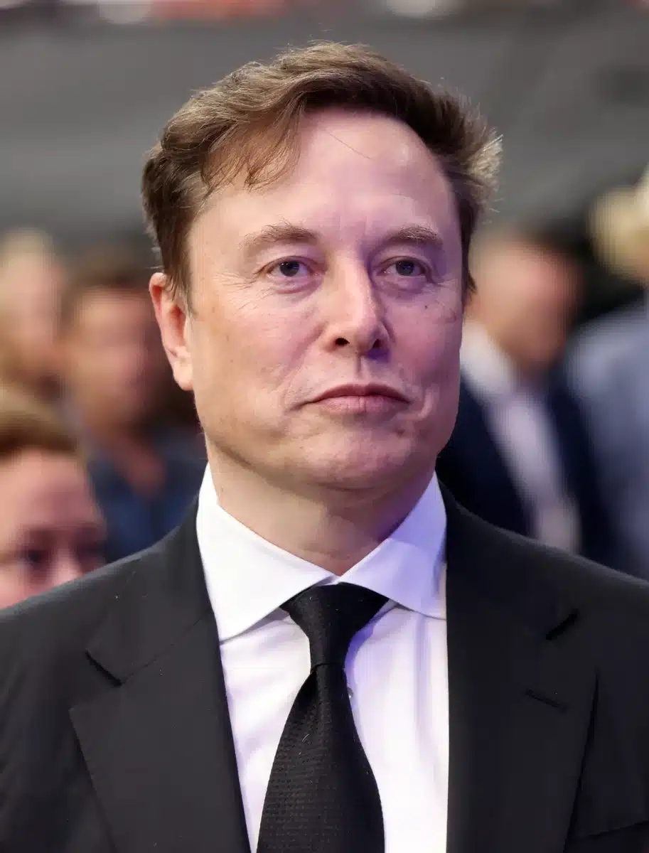 Como Elon Musk usou tecnologia da SpaceX no novo 'carro voador' da Tesla