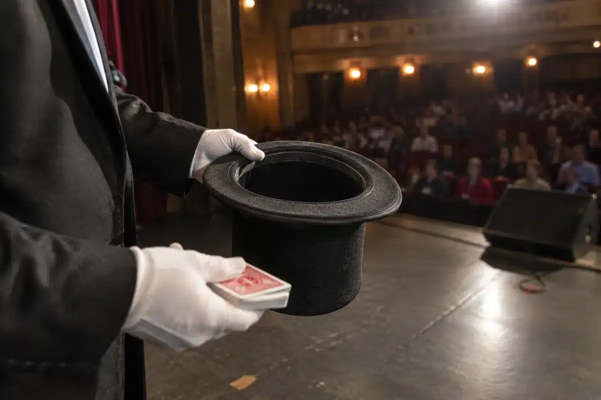 Entroncamento: ilusionistas com meio século de carreira brilham em festival internacional
